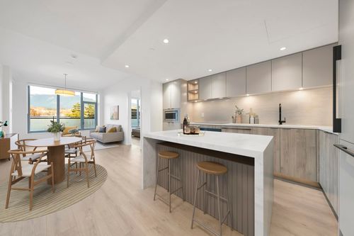 307-755 Harbourside Dr, North Vancouver, BC, V7P3S1 | Card Image