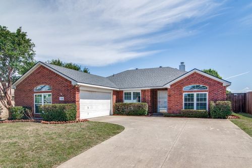 1102 E Oak St, Wylie, TX, 75098-5177 | Card Image