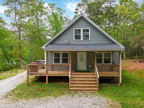 48 Rose Creek Cove Rd, FRANKLIN, NC, 28734-6104 | Card Image
