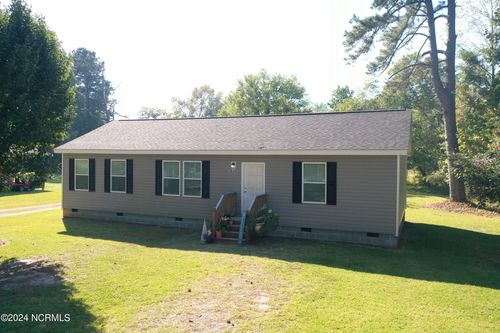 64 High Orchard Road, Whiteville, NC, 28472 | Card Image