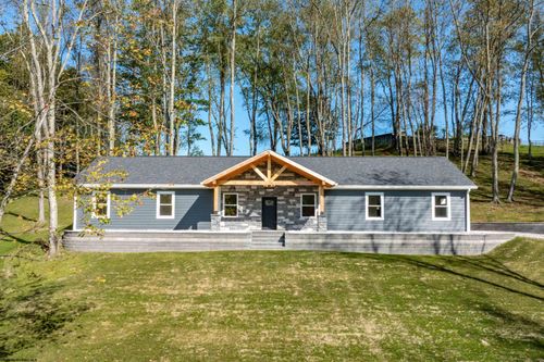 8 Wapiti Lane, Morgantown, WV, 26501 | Card Image