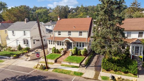 2-25 Armourvilla Ave, Eastchester, NY, 10707-3901 | Card Image