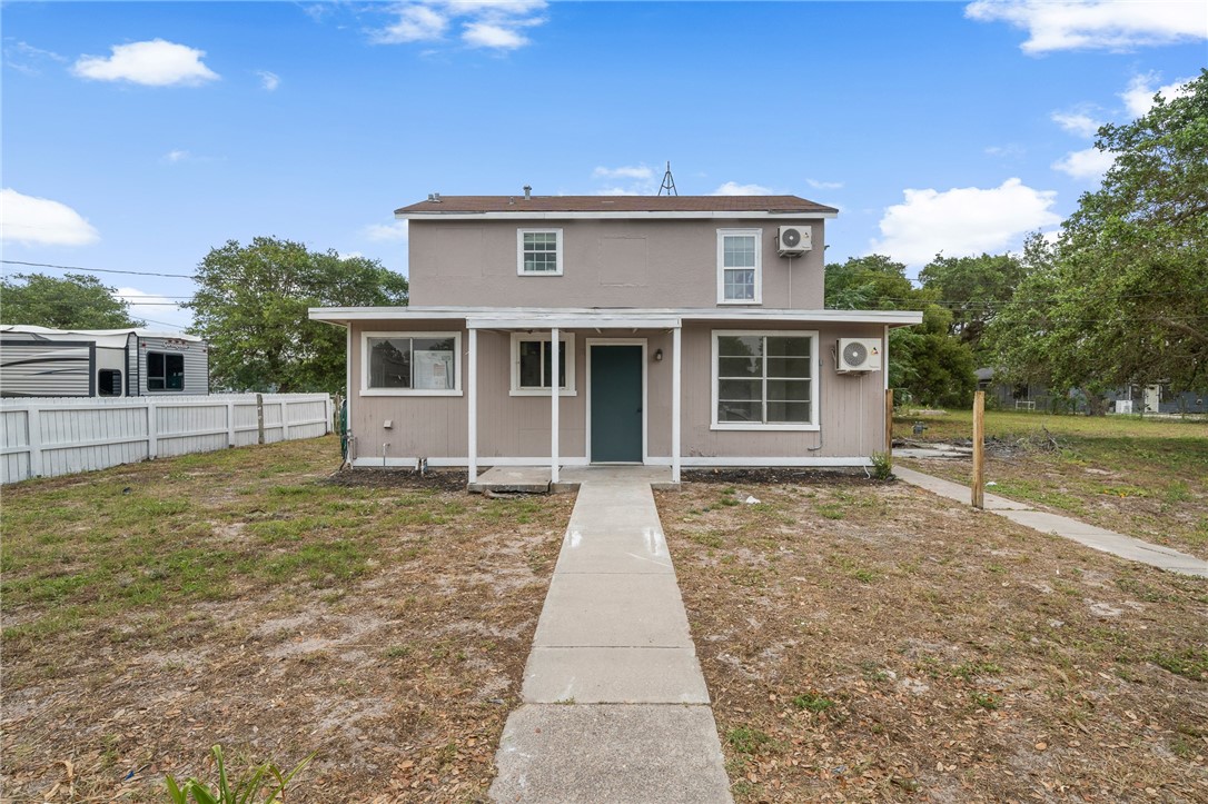 11th St, Aransas Pass, TX 78336