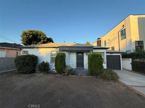 6348 Camellia Ave, North Hollywood, CA, 91602-1905 | Card Image