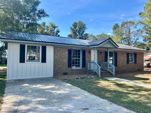 200 W 5th St, Scotland Neck, NC, 27874-1106 | Card Image