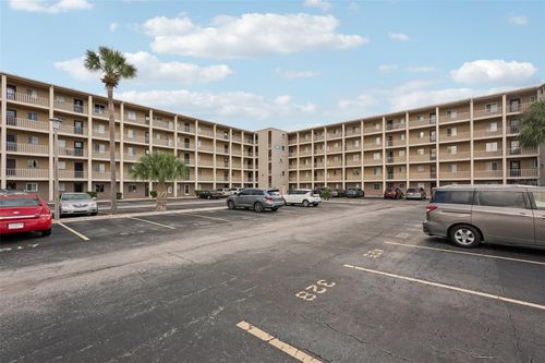 k224-3606 Lake Bayshore Dr, BRADENTON, FL, 34205-5141 | Card Image