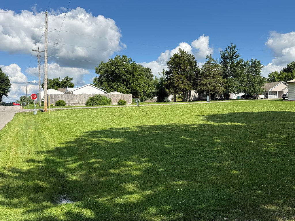 Land in Kirksville 3