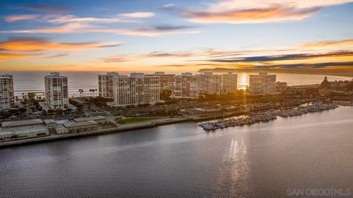 unit-904-1750 Avenida Del Mundo, Coronado, CA, 92118-3095 | Card Image