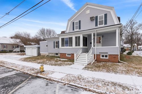 58 Willson St, Salem, MA, 01970-2831 | Card Image