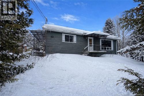 40 Levesque St, Saint Basile, NB, E7C1V5 | Card Image
