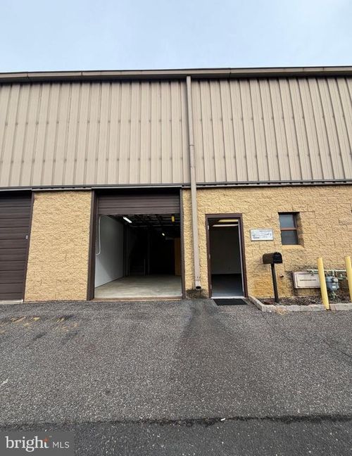 ste-107-1595 Imperial Way, West Deptford, NJ, 08066-1864 | Card Image