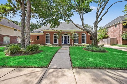 20811 Autumn Redwood Way, Cypress, TX, 77433-5549 | Card Image