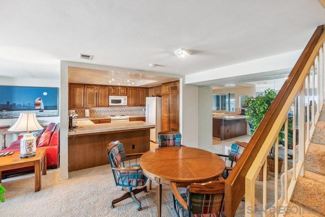 34 Montego Ct, Condo with 2 bedrooms, 3 bathrooms and 2 parking in Coronado CA | Image 20