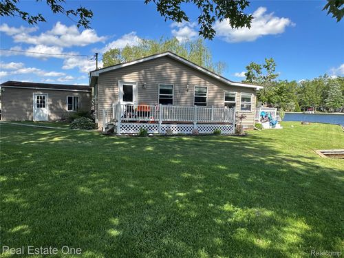 3112 Bull Dog Ln, Farwell, MI, 48622-8712 | Card Image