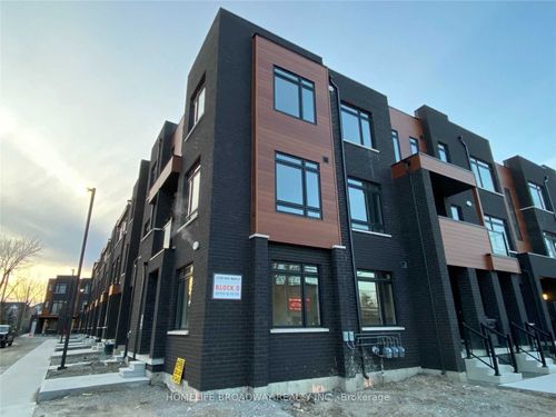 113-370 Red Maple Rd, Richmond Hill, ON, L4C6P5 | Card Image