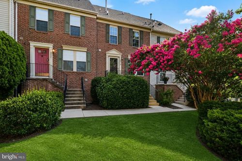 3019 22nd St S, Arlington, VA, 22204-5352 | Card Image