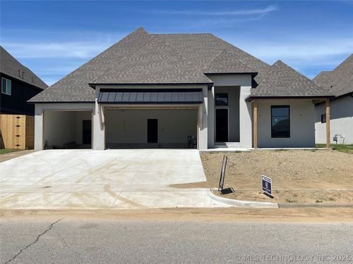 16705 E 41st Pl, Tulsa, OK, 74134-5992 | Card Image