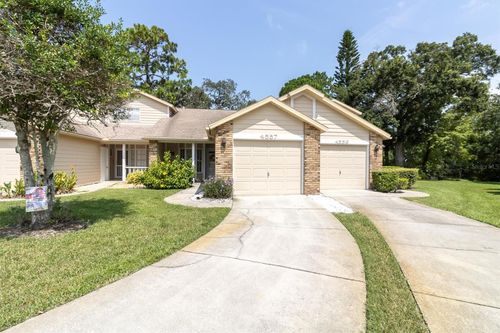 4557 Glen Holw, NEW PORT RICHEY, FL, 34653-5548 | Card Image