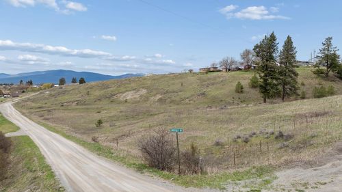 nhn Roosvelt Road, Eureka, MT, 59917 | Card Image