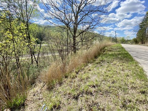 220 Old Commissary Rd, Williamsburg, KY, 40769-9075 | Card Image