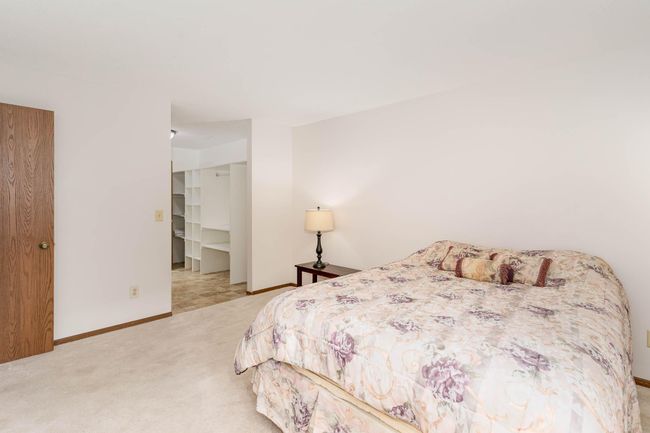 210 - 1855 Silver Bell Road, Condo with 2 bedrooms, 2 bathrooms and null parking in Eagan MN | Image 17