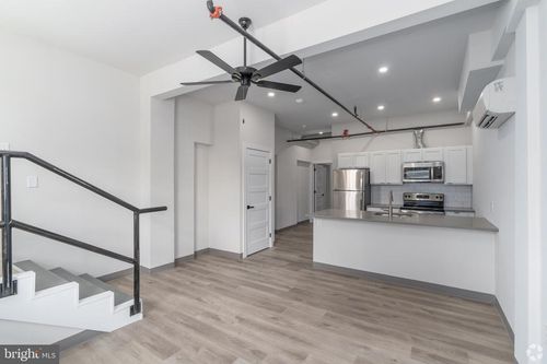 apt-5-224 Hall St, PHOENIXVILLE, PA, 19460-3797 | Card Image