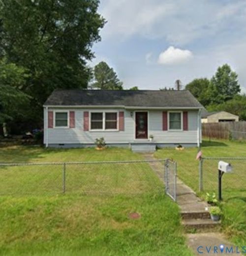 121 E Magruder St, Sandston, VA, 23150-1532 | Card Image