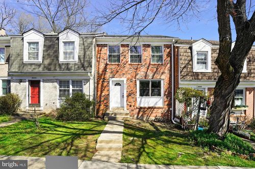 9202 Sprucewood Rd, BURKE, VA, 22015-3558 | Card Image