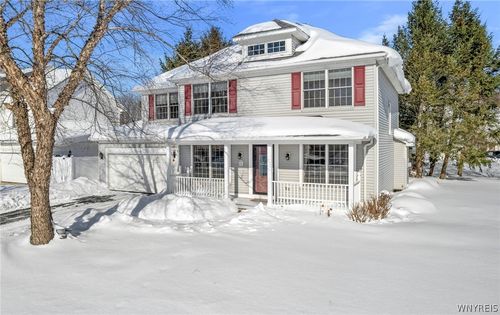 6521 White Oak Way, Lake View, NY, 14085-9577 | Card Image