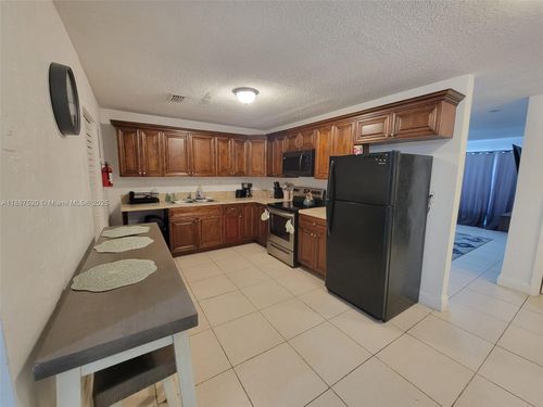 2759-2759 Nw 58th Ter, Lauderhill, FL, 33313-2383 | Card Image