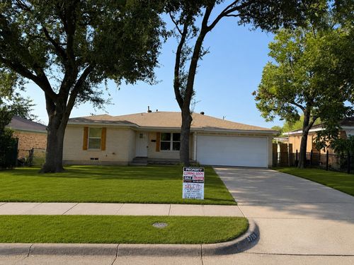 8706 Reva St, Dallas, TX, 75227-8215 | Card Image