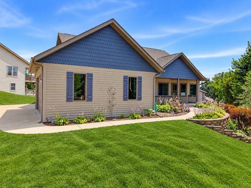 548 Fox River Hills Drive, Waterford, WI, 53185 | Card Image