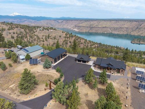 11620 Sw Pixie Ln, Culver, OR, 97734-9592 | Card Image