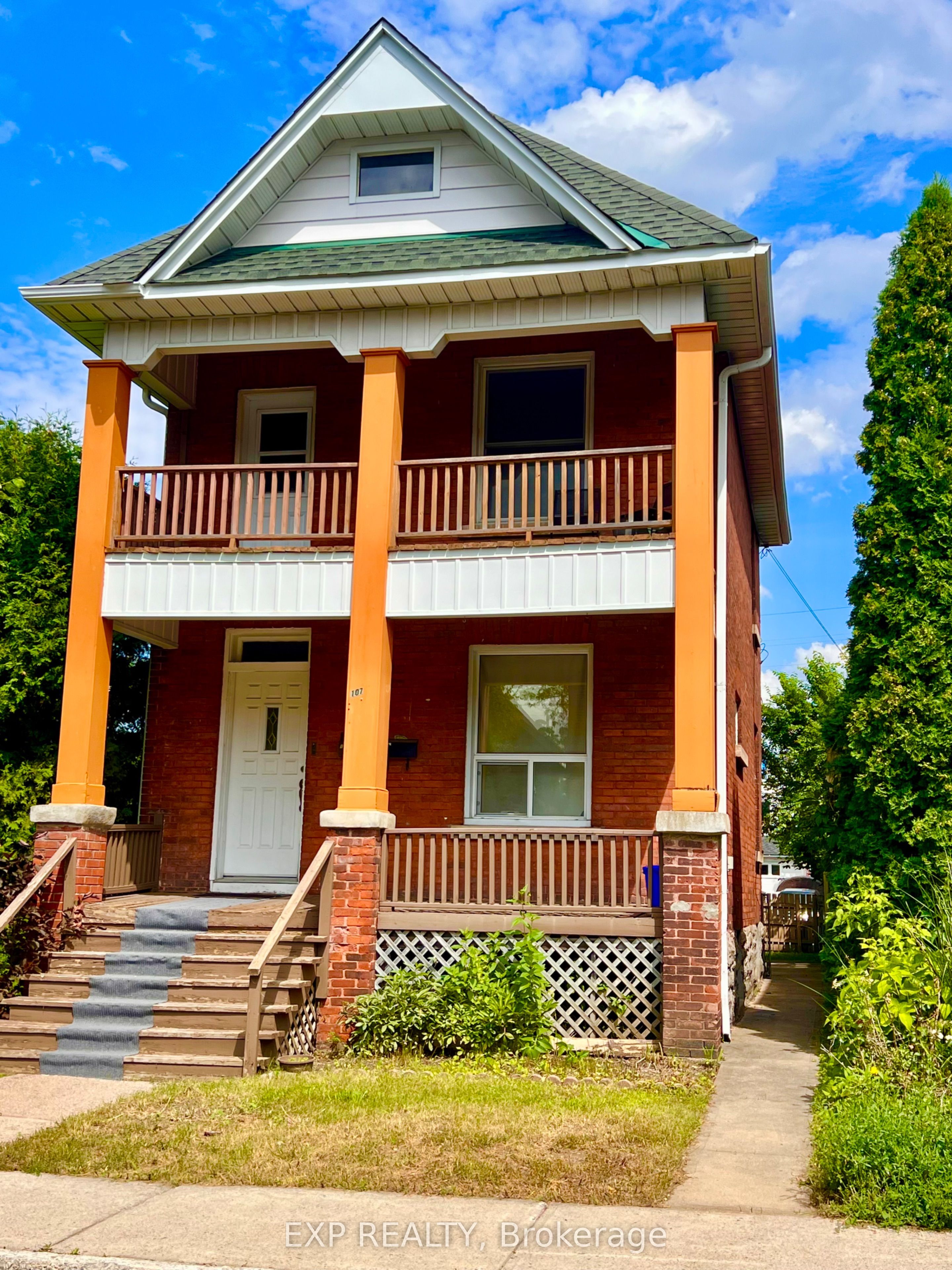 Residential in West Centre Town 2