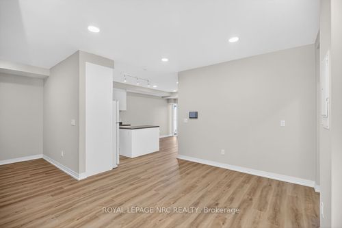 223-50 Herrick Ave, Saint Catharines, ON, L2P0G3 | Card Image