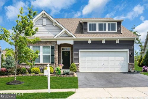 3 Raccoon Ln, Barnegat, NJ, 08005-1021 | Card Image