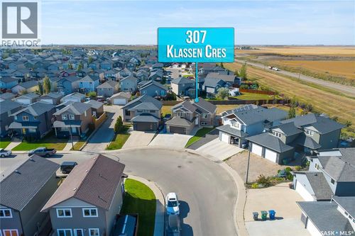 307 Klassen Cres, Saskatoon, SK, S7R0E9 | Card Image
