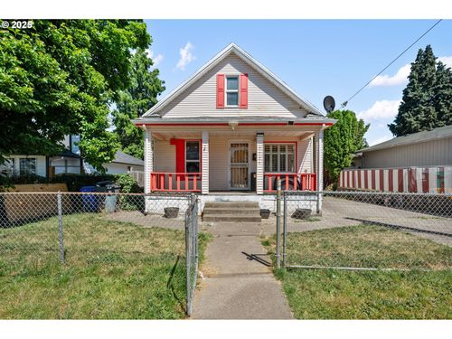 9734 N Exeter Ave, Portland, OR, 97203-1932 | Card Image