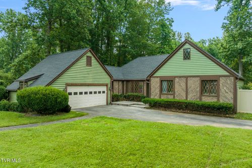 5 Camden Ln, Johnson City, TN, 37601-9268 | Card Image