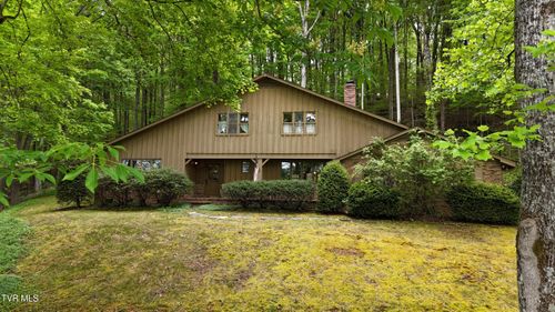 10 Tallapoosa Rd, Johnson City, TN, 37604-7119 | Card Image