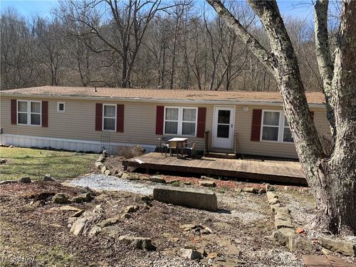 755 Upper Bear Creek Rd, Lowell, OH, 45744-7039 | Card Image