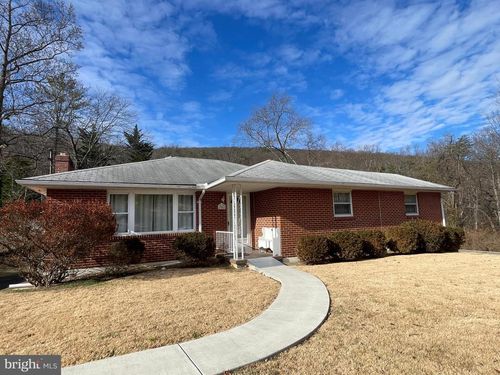 1806 Holland St, CUMBERLAND, MD, 21502-1135 | Card Image