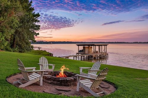 334 Sunset Dr, Livingston, TX, 77351-2496 | Card Image