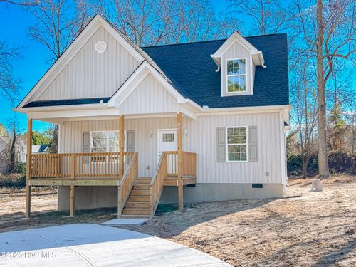 1026 Richmond Rd, Rockingham, NC, 28379-2424 | Card Image