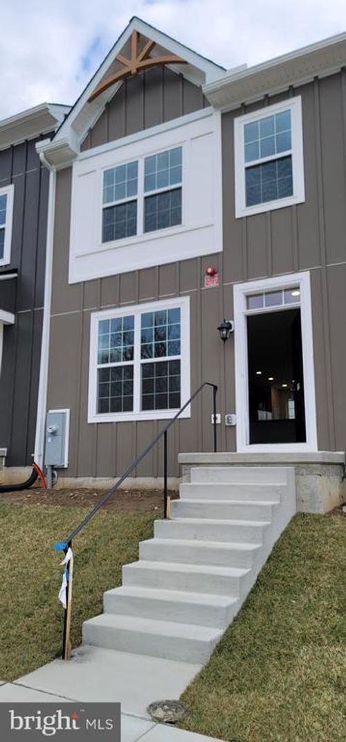 116 Waywood Dr, KENNETT SQUARE, PA, 19348-1208 | Card Image