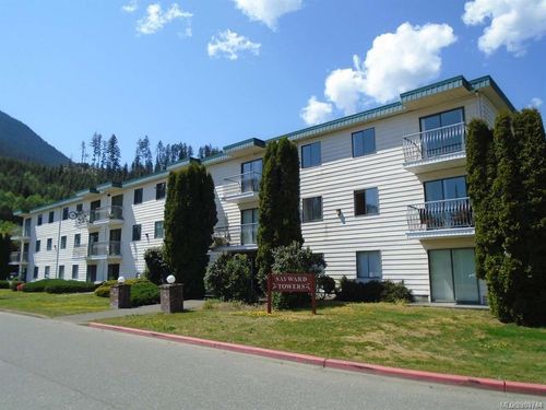 205-611 Macmillan Dr, Sayward, BC, V0P1R0 | Card Image