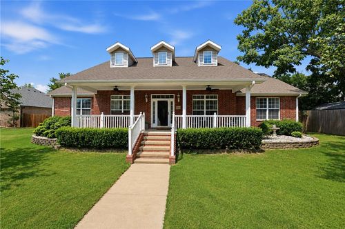 3007 Cortney Cir, Siloam Springs, AR, 72761-4723 | Card Image