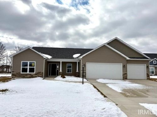 846 Koehler Pl, Fort Wayne, IN, 46818-0153 | Card Image