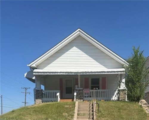 1244 Ann Ave, Kansas City, KS, 66102-4441 | Card Image