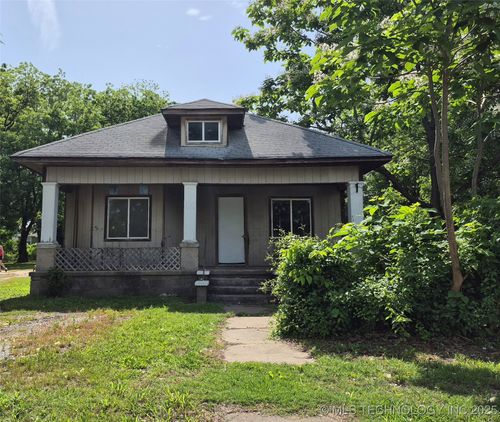 120 S Gunter St, Vinita, OK, 74301-3620 | Card Image